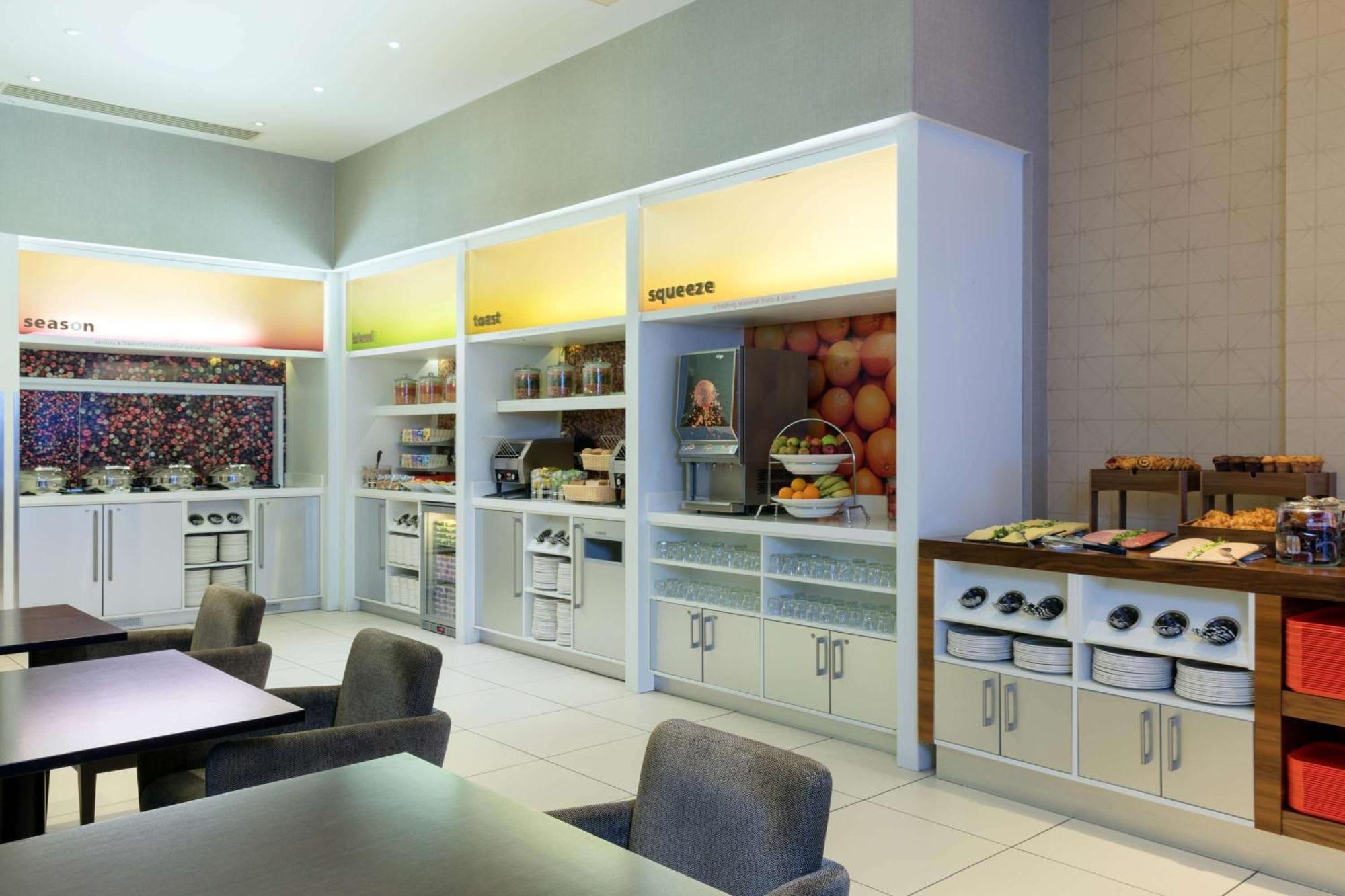 Отель Hampton By Hilton London Кройдон Экстерьер фото